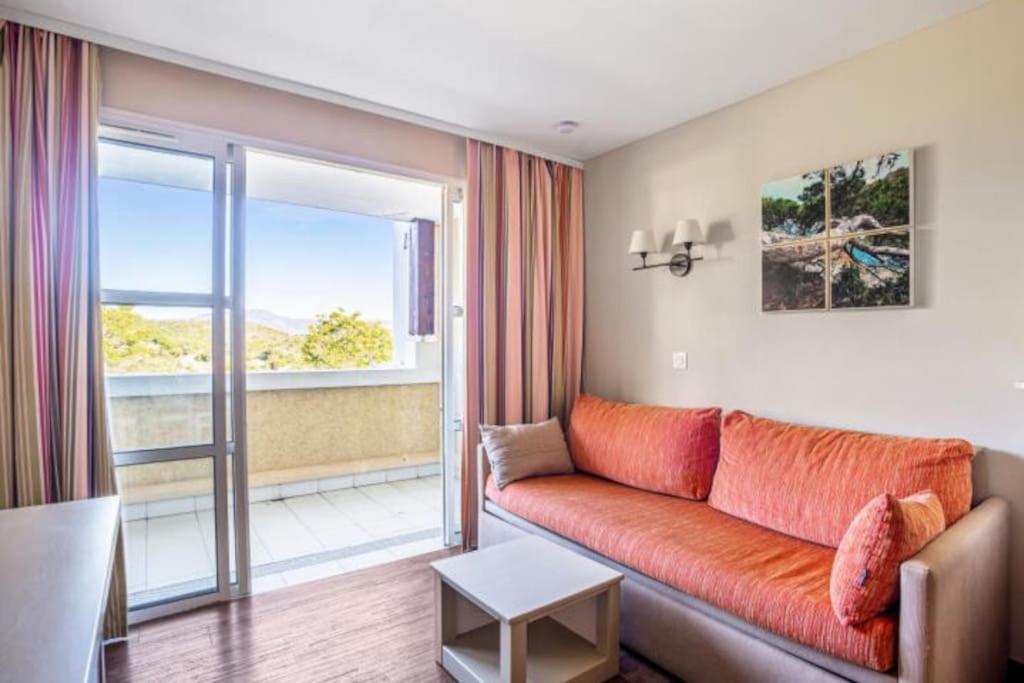 Superbe Appartement Village Cap Esterel 4P Climatise แซ็งต์-ราฟาเอล ภายนอก รูปภาพ