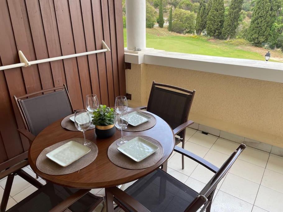 Superbe Appartement Village Cap Esterel 4P Climatise แซ็งต์-ราฟาเอล ภายนอก รูปภาพ